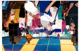 Encontro Estadual de Jovens do Campo e da Cidade, 1o (Vitória-ES, ago. 2002) [fotografia] / Fotógrafo(a) : Leticia Barqueta. -- Ref.: BR-SPMST_MST-SN-CIN_AMP_001916-014264-SJM.