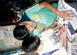 Assentamento "Figueira" do MST (Paraná, [sem data]) [fotografia] / Fotógrafo(a) : Maria Luísa Mendonça. -- Ref.: BR-SPMST_MST-SN-CIN_AMP_000170-001180-ASS.