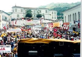 Manifestação (Ouro Preto-MG, 21 set. 1999) [fotografia] / Fotógrafo(a) : Rogério Reis. -- Ref.: BR-SPMST_MST-SN-CIN_AMP_000535-003020-AMT.