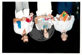 Semana Nacional de Cultura Brasileira e Reforma Agrária (Rio de Janeiro-RJ, 18 mar. 2002) [fotografia] / Fotógrafo(a) : Luciney Martins. -- Ref.: BR-SPMST_MST-SN-CIN_AMP_001819-013566-NDT.