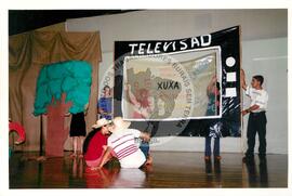 Encontro de Jovens do MST UNICAMP (Campinas-SP, 02 jul. 1999) [fotografia] / Fotógrafo(a) : Douglas Mansur. -- Ref.: BR-SPMST_MST-SN-CIN_AMP_001923-014468-SJM.