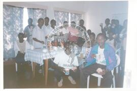 Intercâmbio com a UNAC (Moçambique, ago. 2000) [fotografia] / Fotógrafo(a) : Arquivo MST. -- Ref.: BR-SPMST_MST-SN-CIN_AMP_001093-008935-RIT.