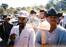 Assentamento "Tamarana" do MST (Paraná, [sem data]) [fotografia] / Fotógrafo(a) : Maria Luísa Mendonça. -- Ref.: BR-SPMST_MST-SN-CIN_AMP_000171-001200-ASS.