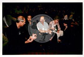 Tribunal Internacional dos Crimes do Latifúndio e da Política Governamental de Violação dos Direitos Humanos (Curitiba-PR, 02 mai. 2001) [fotografia] / Fotógrafo(a) : Douglas Mansur. -- Ref.: BR-SPMST_MST-SN-CIN_AMP_000134-000949-ACS.