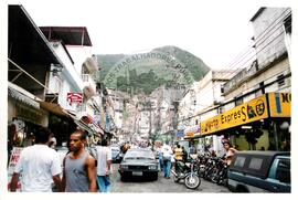 Semana Nacional de Cultura Brasileira e Reforma Agrária (Rio de Janeiro-RJ, 18 mar. 2002) [fotografia] / Fotógrafo(a) : Luciney Martins. -- Ref.: BR-SPMST_MST-SN-CIN_AMP_001813-013217-NDT.