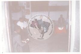 Intercâmbio com a UNAC (Moçambique, ago. 2000) [fotografia] / Fotógrafo(a) : Arquivo MST. -- Ref.: BR-SPMST_MST-SN-CIN_AMP_001093-008918-RIT.