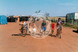 Acampamento "Dandara" do MST (Nova Olímpia-SP, [sem data]) [fotografia] / Fotógrafo(a) : Douglas Mansur. -- Ref.: BR-SPMST_MST-SN-CIN_AMP_000050-000438-ACP.