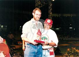 Congresso Nacional do MST, 4o (Distrito Federal (Brasil), 07 ago. 2000) [fotografia] / Fotógrafo(a) : Douglas Mansur ; Paula Reis ; João Zinclar. -- Ref.: BR-SPMST_MST-SN-CIN_AMP_000711-004525-CGR.