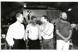 Conferência Internacional Terra, Ecologia e Dívida Externa (Espírito Santo, mai. 1992) [fotografia] / Fotógrafo(a) : Douglas Mansur. -- Ref.: BR-SPMST_MST-SN-CIN_AMP_001159-010051-RIT.