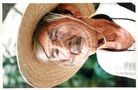 Semana Nacional de Cultura Brasileira e Reforma Agrária (Rio de Janeiro-RJ, 18 mar. 2002) [fotografia] / Fotógrafo(a) : Luciney Martins. -- Ref.: BR-SPMST_MST-SN-CIN_AMP_001812-013192-NDT.