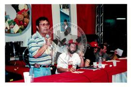 Congresso Nacional do MST, 4o (Distrito Federal (Brasil), 07 ago. 2000) [fotografia] / Fotógrafo(a) : Douglas Mansur ; Paula Reis ; João Zinclar. -- Ref.: BR-SPMST_MST-SN-CIN_AMP_000713-004581-CGR.