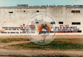 Internacionais diversas ([sem local], [sem data]) [fotografia] / Fotógrafo(a) : Arquivo MST. -- Ref.: BR-SPMST_MST-SN-CIN_AMP_001142-009584-RIT.