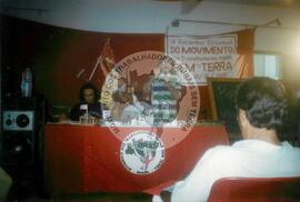 Encontro Estadual, 9o (Pernambuco, 1995) [fotografia] / Fotógrafo(a) : [sem autoria]. -- Ref.: BR-SPMST_MST-SN-CIN_AMP_001012-007868-ENC.