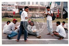 Marcha Popular pelo Brasil (Juíz de Fora-MG, [sem data]) [fotografia] / Fotógrafo(a) : Douglas Mansur. -- Ref.: BR-SPMST_MST-SN-CIN_AMP_001412-011394-MAC.