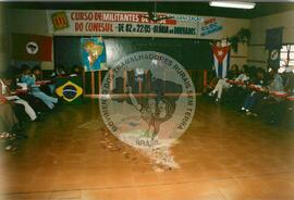 Curso de Militantes de Base do Conesul, 3o (Glória dos Dourados-MS, 02 a 05 mai.) [fotografia] / Fotógrafo(a) : Arquivo MST. -- Ref.: BR-SPMST_MST-SN-CIN_AMP_000862-005895-CUR.