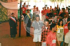 Mobilização em Brasília durante a Jornada Nacional "Acampamento Nacional Eldorado dos Carajás" (Brasília-DF, 03 set. 2001) [fotografia] / Fotógrafo(a) : Gildo Aguiar. -- Ref.: BR-SPMST_MST-SN-CIN_AMP_001918-014391-SJM.