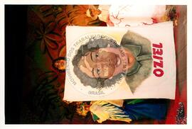 Semana Nacional de Cultura Brasileira e Reforma Agrária (Rio de Janeiro-RJ, 18 mar. 2002) [fotografia] / Fotógrafo(a) : Luciney Martins. -- Ref.: BR-SPMST_MST-SN-CIN_AMP_001815-013322-NDT.