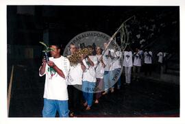 Encontro de Jovens do MST, na Ucicamp, 1o (Campinas-SP, 02 jul. 1999) [fotografia] / Fotógrafo(a) : Douglas Mansur. -- Ref.: BR-SPMST_MST-SN-CIN_AMP_000898-006407-ENJ.
