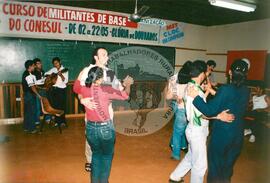 Curso de Militantes de Base do Conesul, 3o (Glória dos Dourados-MS, 02 a 05 mai.) [fotografia] / Fotógrafo(a) : Arquivo MST. -- Ref.: BR-SPMST_MST-SN-CIN_AMP_000863-005909-CUR.