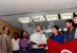 Audiência com o Presidente Itamar Franco (Distrito Federal (Brasil), 02 fev. 1993) [fotografia] / Fotógrafo(a) : Cassiana Caparelli. -- Ref.: BR-SPMST_MST-SN-CIN_AMP_000630-003551-ARV.