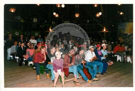 Acampamento "Parque Tropeiro" do MST (Curitiba-PR, 02 mai. 2001) [fotografia] / Fotógrafo(a) : Douglas Mansur. -- Ref.: BR-SPMST_MST-SN-CIN_AMP_000075-000602-ACP.