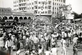 de Maio, 1o (El Salvador, 01 mai. 1988) [fotografia] / Fotógrafo(a) : Mara. -- Ref.: BR-SPMST_MST-SN-CIN_AMP_001069-008644-RIT.