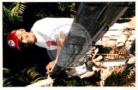 Semana Nacional de Cultura Brasileira e Reforma Agrária (Rio de Janeiro-RJ, 18 mar. 2002) [fotografia] / Fotógrafo(a) : João Laet. -- Ref.: BR-SPMST_MST-SN-CIN_AMP_001817-013400-NDT.