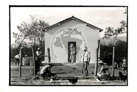 Assentamento "Vitória" do MST (Ceará, [sem data]) [fotografia] / Fotógrafo(a) : Arquivo MST ; Débora Lerrer. -- Ref.: BR-SPMST_MST-SN-CIN_AMP_000322-001565-ASS.