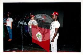 Lançamento do CD "Arte em Movimento" (Rio de Janeiro (Estado), 22 jul. 1998) [fotografia] / Fotógrafo(a) : Arquivo MST. -- Ref.: BR-SPMST_MST-SN-CIN_AMP_000804-005180-CUL.