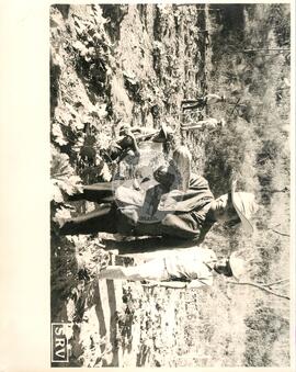 Coletivo de produção (Peru, [sem data]) [fotografia] / Fotógrafo(a) : Arquivo MST. -- Ref.: BR-SPMST_MST-SN-CIN_AMP_001083-008743-RIT.