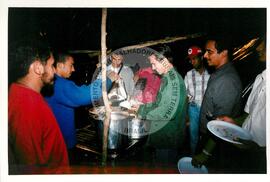 Acampamento "Parque Tropeiro" do MST (Curitiba-PR, 02 mai. 2001) [fotografia] / Fotógrafo(a) : Douglas Mansur. -- Ref.: BR-SPMST_MST-SN-CIN_AMP_000075-000645-ACP.