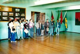 Curso de militantes de comunicação (Veranopólis-RS, 27 mai. 2002) [fotografia] / Fotógrafo(a) : Leticia Barqueta ; Carmen de Castro. -- Ref.: BR-SPMST_MST-SN-CIN_AMP_000837-005593-CUR.