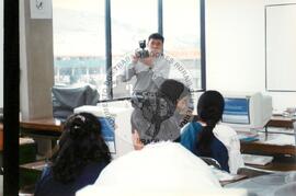 Curso Latino de Comunicação (Equador, fev. 1997) [fotografia] / Fotógrafo(a) : Sally Burch. -- Ref.: BR-SPMST_MST-SN-CIN_AMP_001077-008717-RIT.