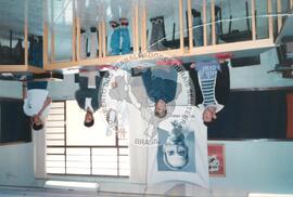 Reunião do Coletivo Nacional de Comunicação (São Paulo-SP, jul. 2001) [fotografia] / Fotógrafo(a) : Letícia Barqueta. -- Ref.: BR-SPMST_MST-SN-CIN_AMP_001940-014618-ACS.