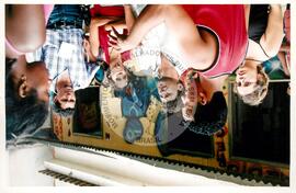 Semana Nacional de Cultura Brasileira e Reforma Agrária (Rio de Janeiro-RJ, 18 mar. 2002) [fotografia] / Fotógrafo(a) : João Laet. -- Ref.: BR-SPMST_MST-SN-CIN_AMP_001817-013424-NDT.