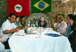 Encontro de estudantes da secretaria nacional com EDUCAFRO (São Paulo (Estado), abr. 2002) [fotografia] / Fotógrafo(a) : Leticia Barqueta. -- Ref.: BR-SPMST_MST-SN-CIN_AMP_000673-003822-ARV.