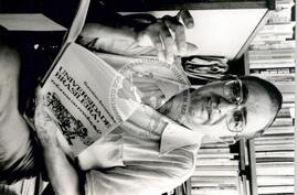 Carlos Namba (Brasil, [sem data]) [fotografia] / Fotógrafo(a) : Abril Imagens. -- Ref.: BR-SPMST_MST-SN-CIN_AMP_001464-011787-PER.