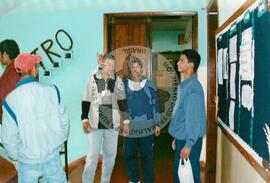 Curso de militantes de comunicação (Veranopólis-RS, 27 mai. 2002) [fotografia] / Fotógrafo(a) : Leticia Barqueta ; Carmen de Castro. -- Ref.: BR-SPMST_MST-SN-CIN_AMP_000837-005587-CUR.