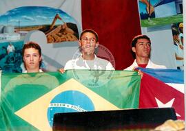 Congresso Nacional do MST, 4o (Distrito Federal (Brasil), 07 ago. 2000) [fotografia] / Fotógrafo(a) : Douglas Mansur ; Paula Reis ; João Zinclar. -- Ref.: BR-SPMST_MST-SN-CIN_AMP_000716-004644-CGR.