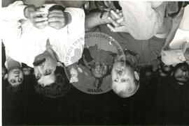 Olívio Dutra (Brasil, [sem data]) [fotografia] / Fotógrafo(a) : Arquivo MST ; Itamar Garcez ; Regina Vilela ; Claudemir. -- Ref.: BR-SPMST_MST-SN-CIN_AMP_001659-012559-PER.