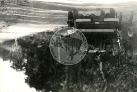 Policia reprime comemoração da Gleba Padoeira do Brasil (Noiaque-MS, 28 abr. 1985) [fotografia] / Fotógrafo(a) : Eron Zanata. -- Ref.: BR-SPMST_MST-SN-CIN_AMP_001772-012912-VPP.