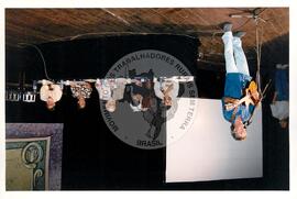 Tribunal da Divida Externa (Rio de Janeiro-RJ, 26 abr. 1999) [fotografia] / Fotógrafo(a) : Douglas Mansur. -- Ref.: BR-SPMST_MST-SN-CIN_AMP_000136-001051-ACS.