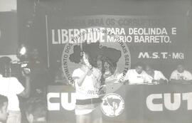 Ato solene com as organizações que apoiam a Reforma Agrária no Sindicato dos Bancários (Minas Gerais, [sem data]) [fotografia] / Fotógrafo(a) : Arquivo MST. -- Ref.: BR-SPMST_MST-SN-CIN_AMP_000536-003035-AMT.