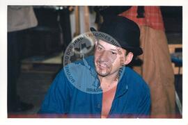 Leilão das peças da COOPEMARE (São Paulo (Estado), 24 nov. 1999) [fotografia] / Fotógrafo(a) : Fernando Braga. -- Ref.: BR-SPMST_MST-SN-CIN_AMP_000756-004981-CSS.