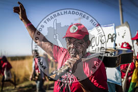 [Título n/d] : lote nº 002, pasta nº 000116, doc. nº 000014 [imagem] / Fotógrafo(a) : [autoria n/d].