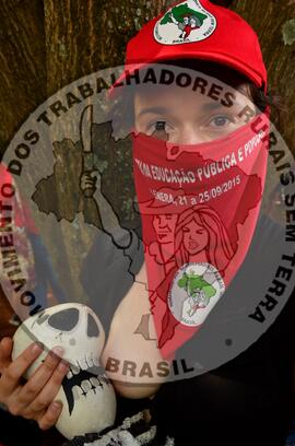 [Título n/d] : lote nº 002, pasta nº 000086, doc. nº 000073 [imagem] / Fotógrafo(a) : [autoria n/d].