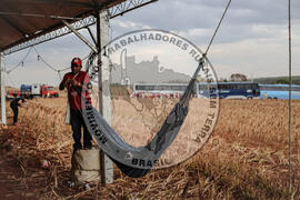 [Título n/d] : lote nº 002, pasta nº 000106, doc. nº 000003 [imagem] / Fotógrafo(a) : [autoria n/d].