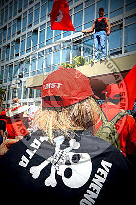 [Título n/d] : lote nº 002, pasta nº 000086, doc. nº 000015 [imagem] / Fotógrafo(a) : [autoria n/d].