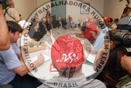 [Título n/d] : lote nº 002, pasta nº 000066, doc. nº 000137 [imagem] / Fotógrafo(a) : [autoria n/d].