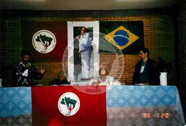 Seminario sobre Socialismo (Vinhedo-SP, mai. 2000) [fotografia] / Fotógrafo(a) : James Petras. -- Ref.: BR-SPMST_MST-SN-CIN_AMP_000156-001126-ACS.